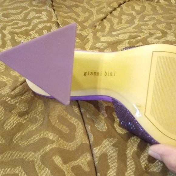 Gianni Bini Heels - Picture 8 of 8